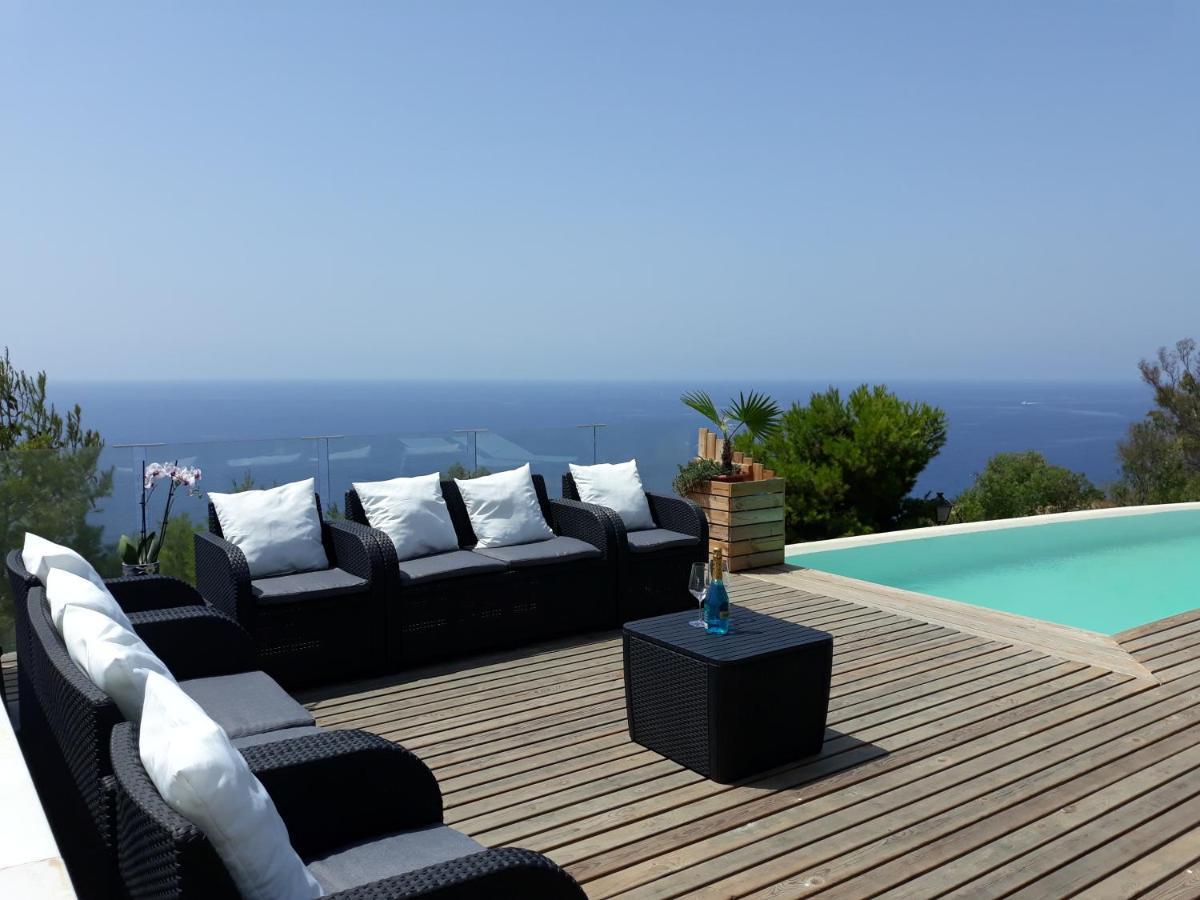 Villa Luxury Paradise ซาโลเบรญา ภายนอก รูปภาพ