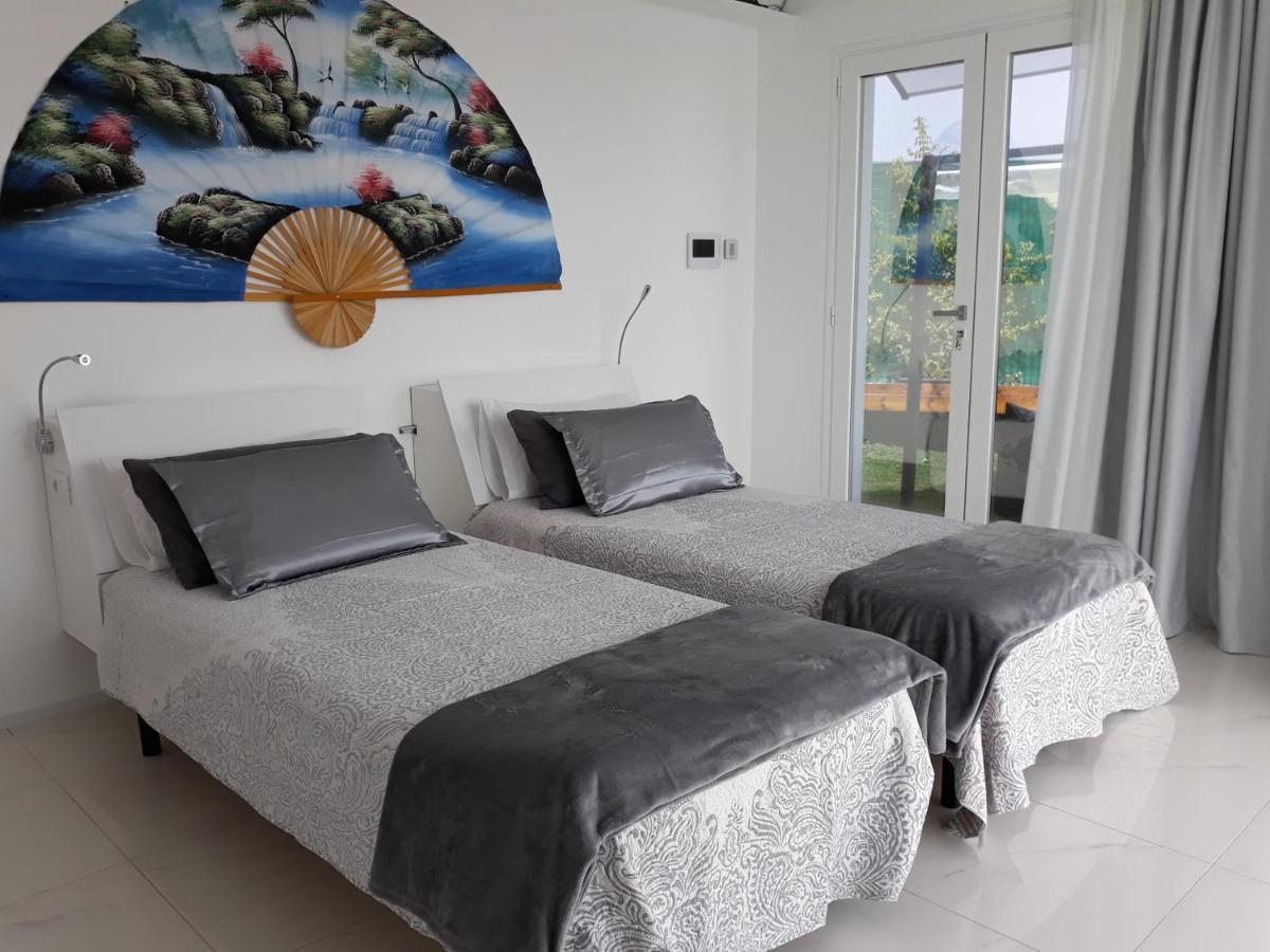 Villa Luxury Paradise ซาโลเบรญา ภายนอก รูปภาพ