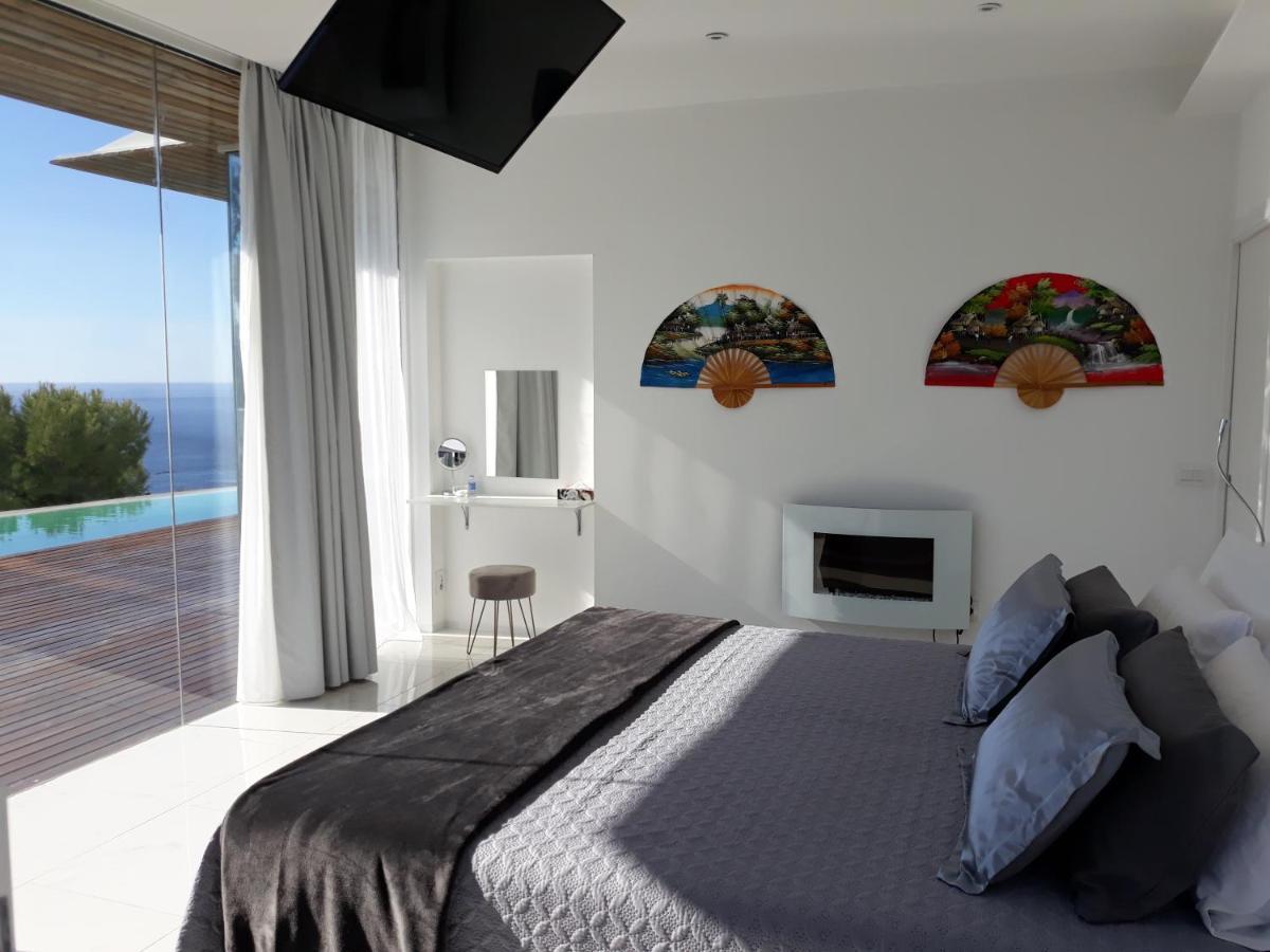 Villa Luxury Paradise ซาโลเบรญา ภายนอก รูปภาพ
